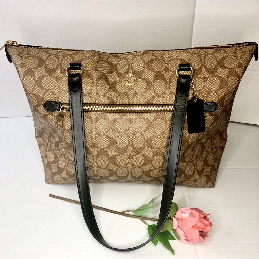Coach gallery tote black tan